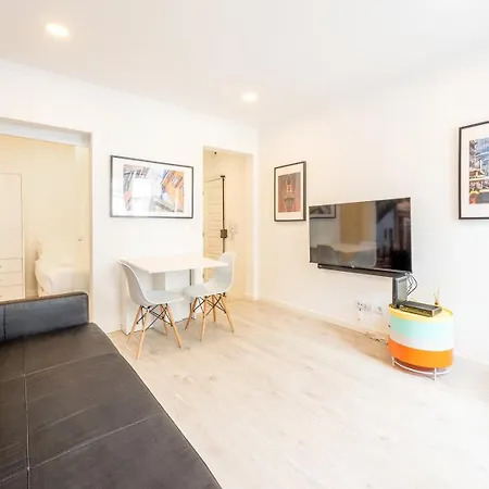 Lägenhet Guestready - Cozy And Homelike In The Heart Of *